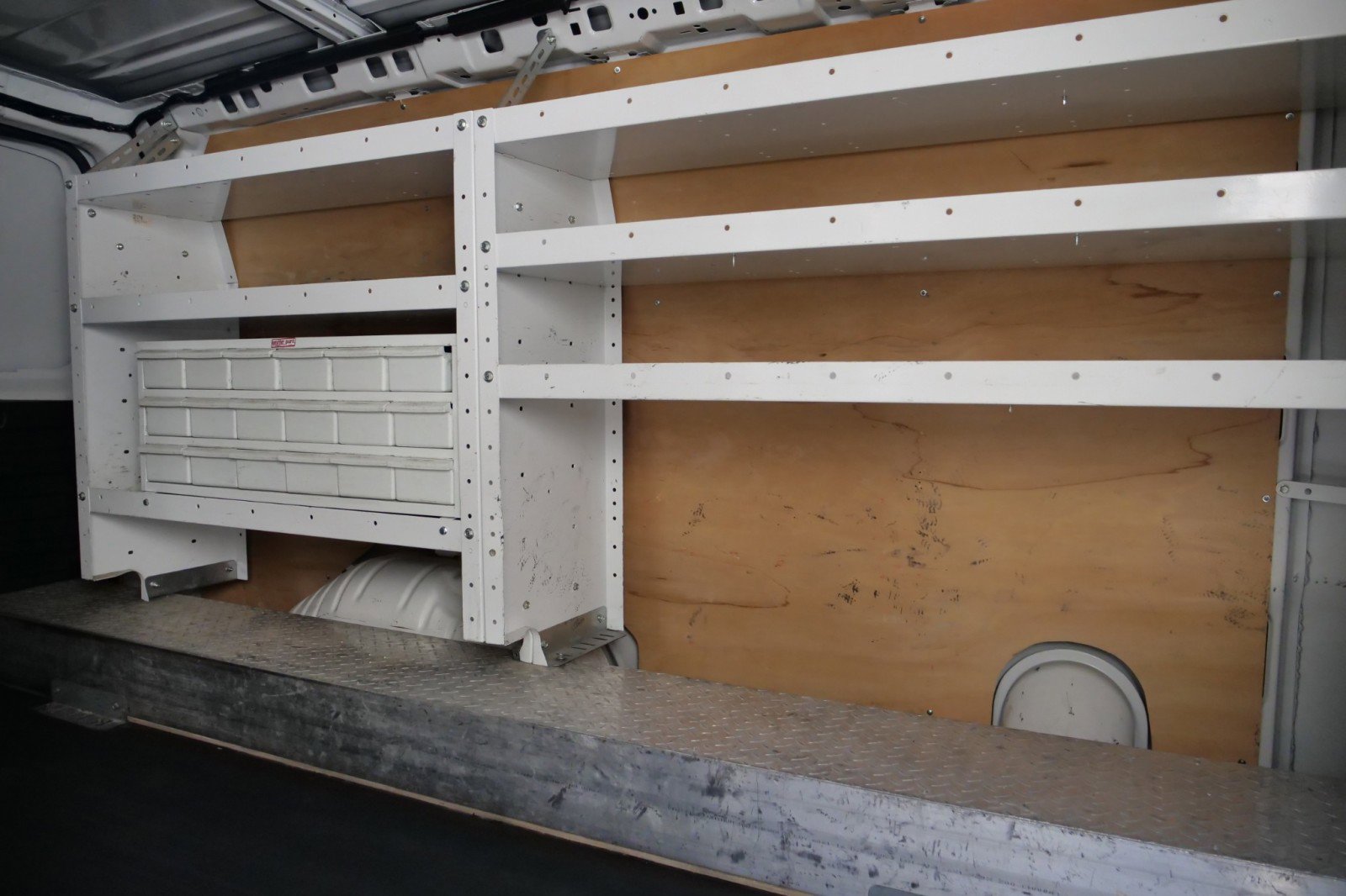 Used 2018 GMC Savana 3500 w/ Driver Convenience Package image 11