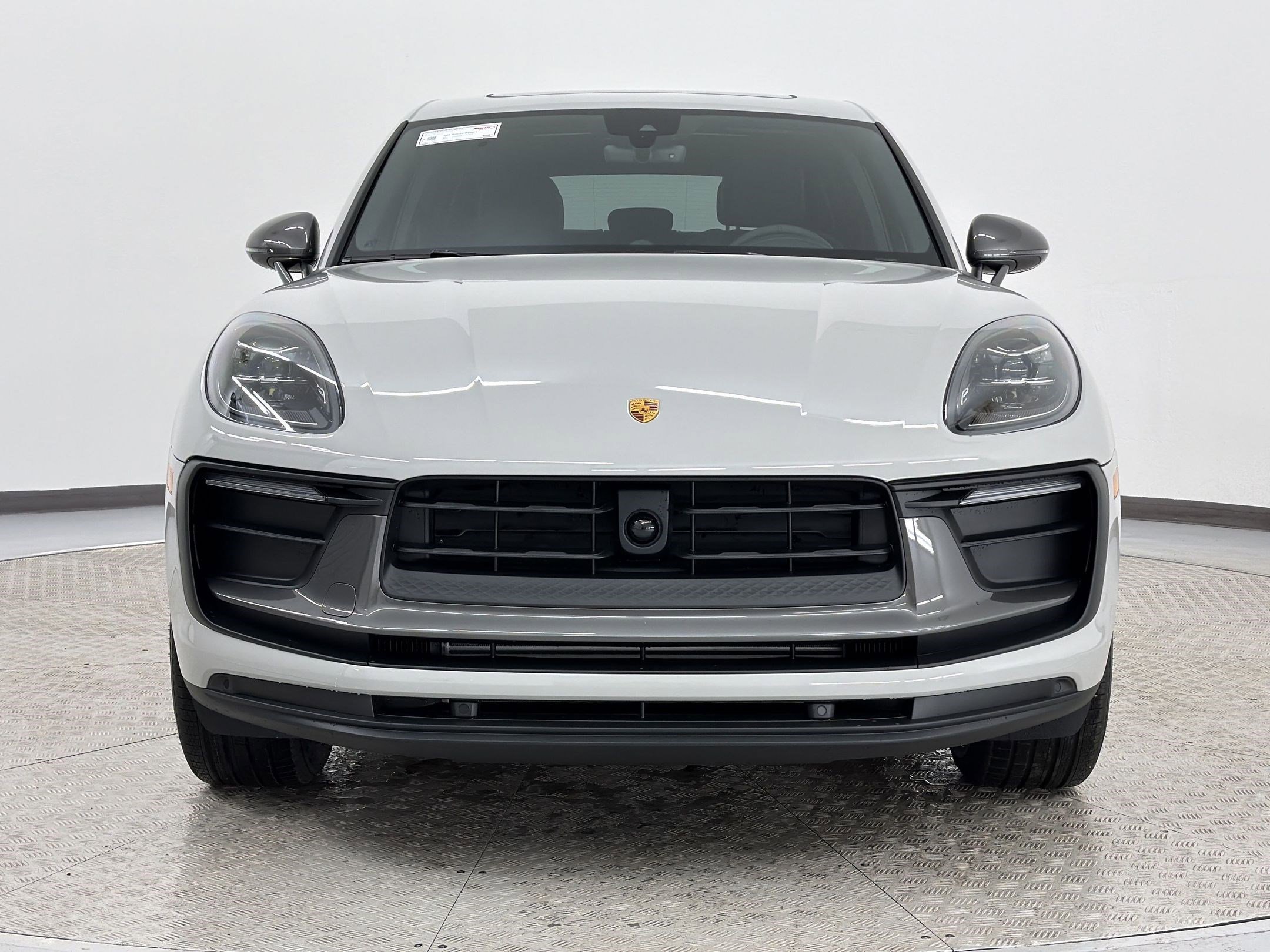 New 2026 Porsche Macan Turbo image 6