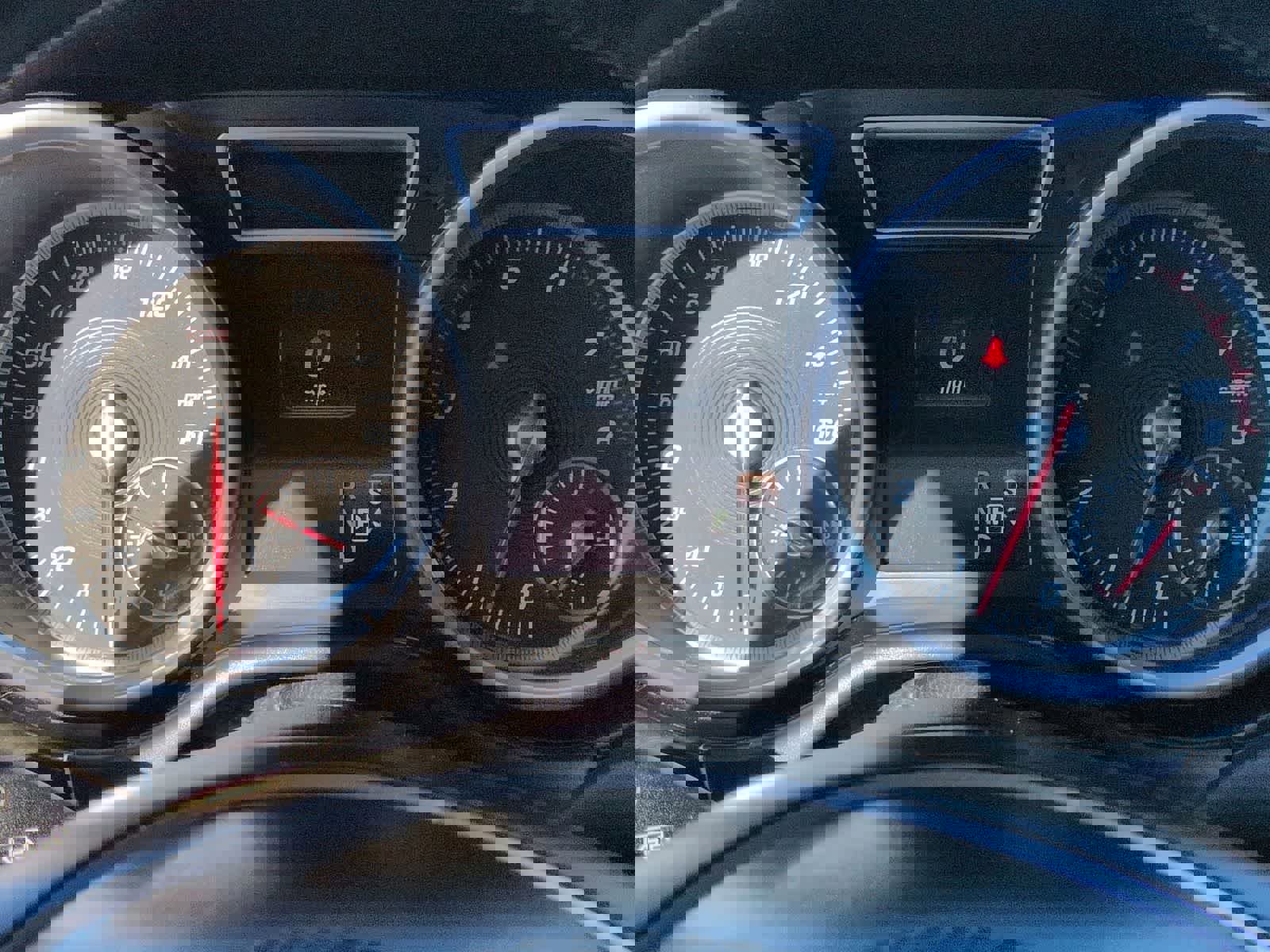 Used 2017 Mercedes-Benz GLS 450 4MATIC image 25