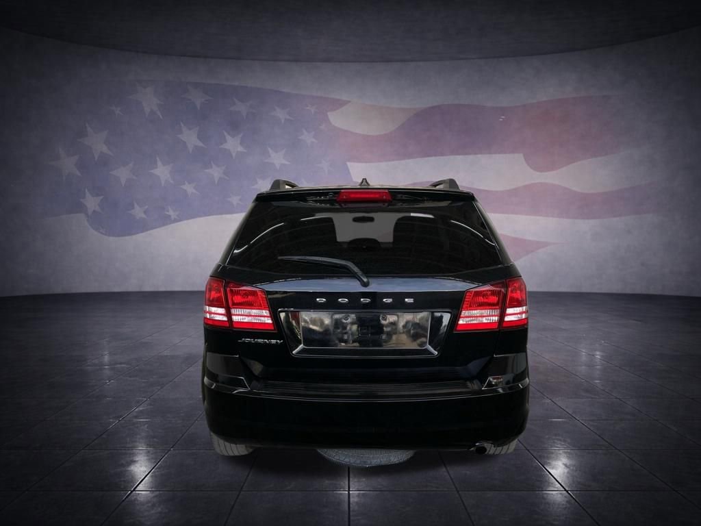 Used 2018 Dodge Journey SE w/ Popular Equipment Group image 4