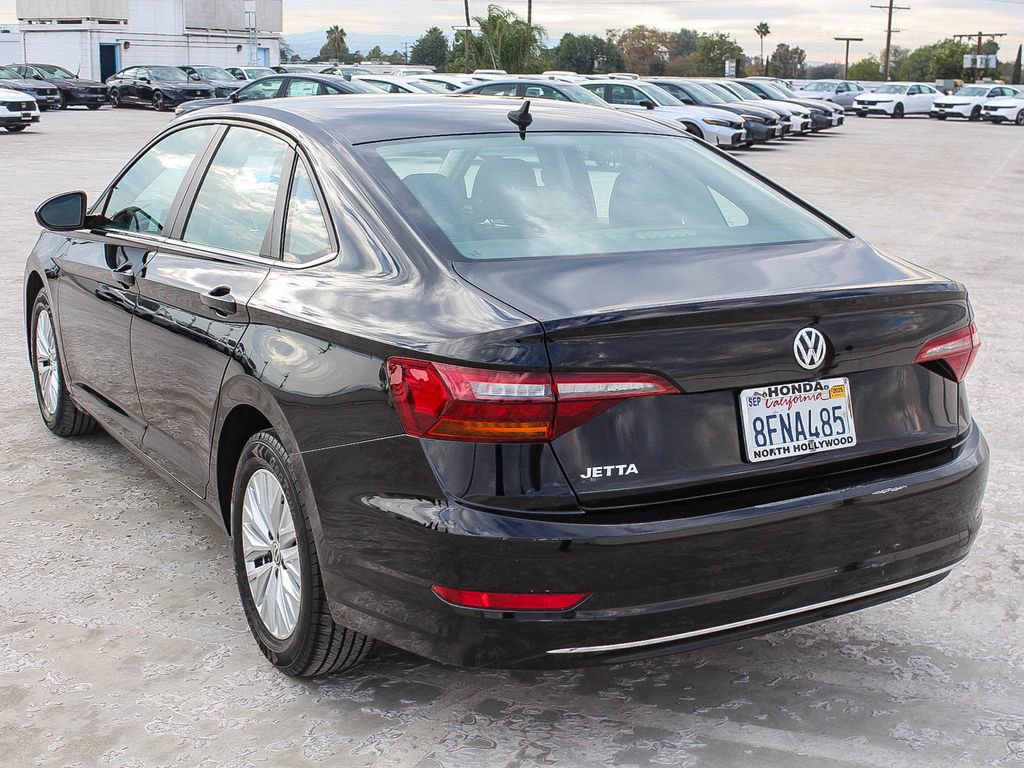 Used 2019 Volkswagen Jetta S image 4