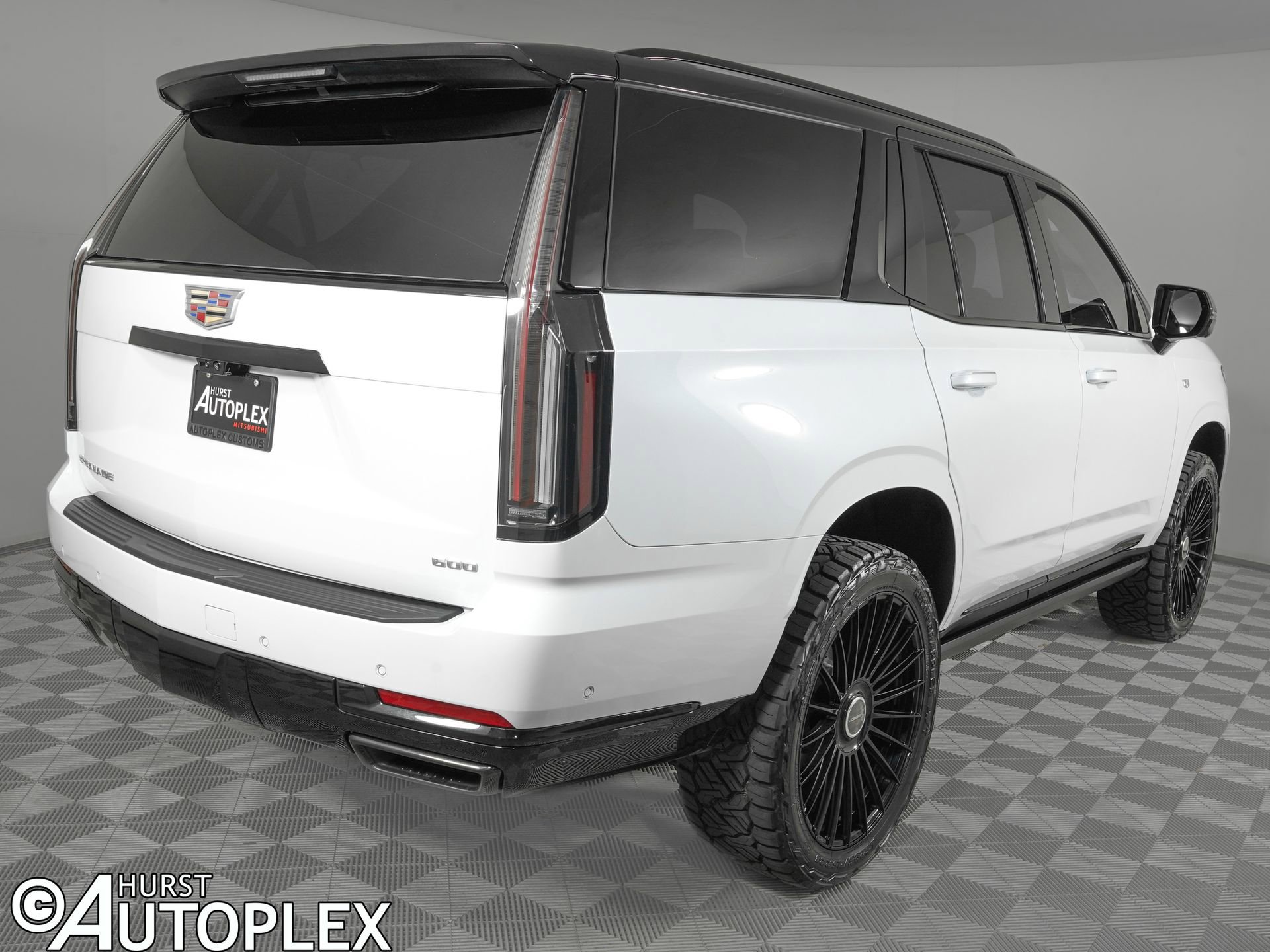 Used 2026 Cadillac Escalade Sport w/ Touring Package image 6