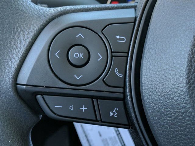 Used 2020 Toyota Corolla LE image 22