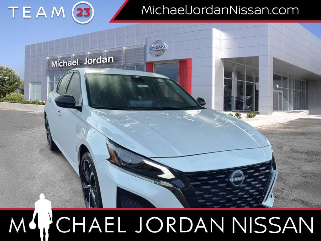 New 2025 Nissan Altima 2.5 SR w/ SR Premium Package image 1