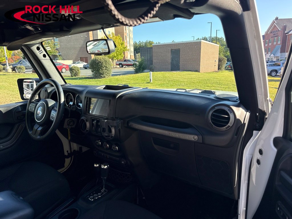 Used 2015 Jeep Wrangler Sport w/ Quick Order Package 24S AWD/4WD image 20