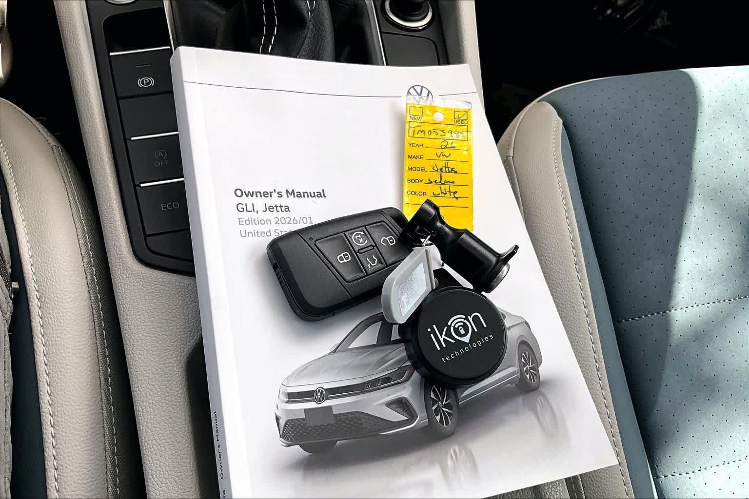 Used 2026 Volkswagen Jetta SE FWD image 15