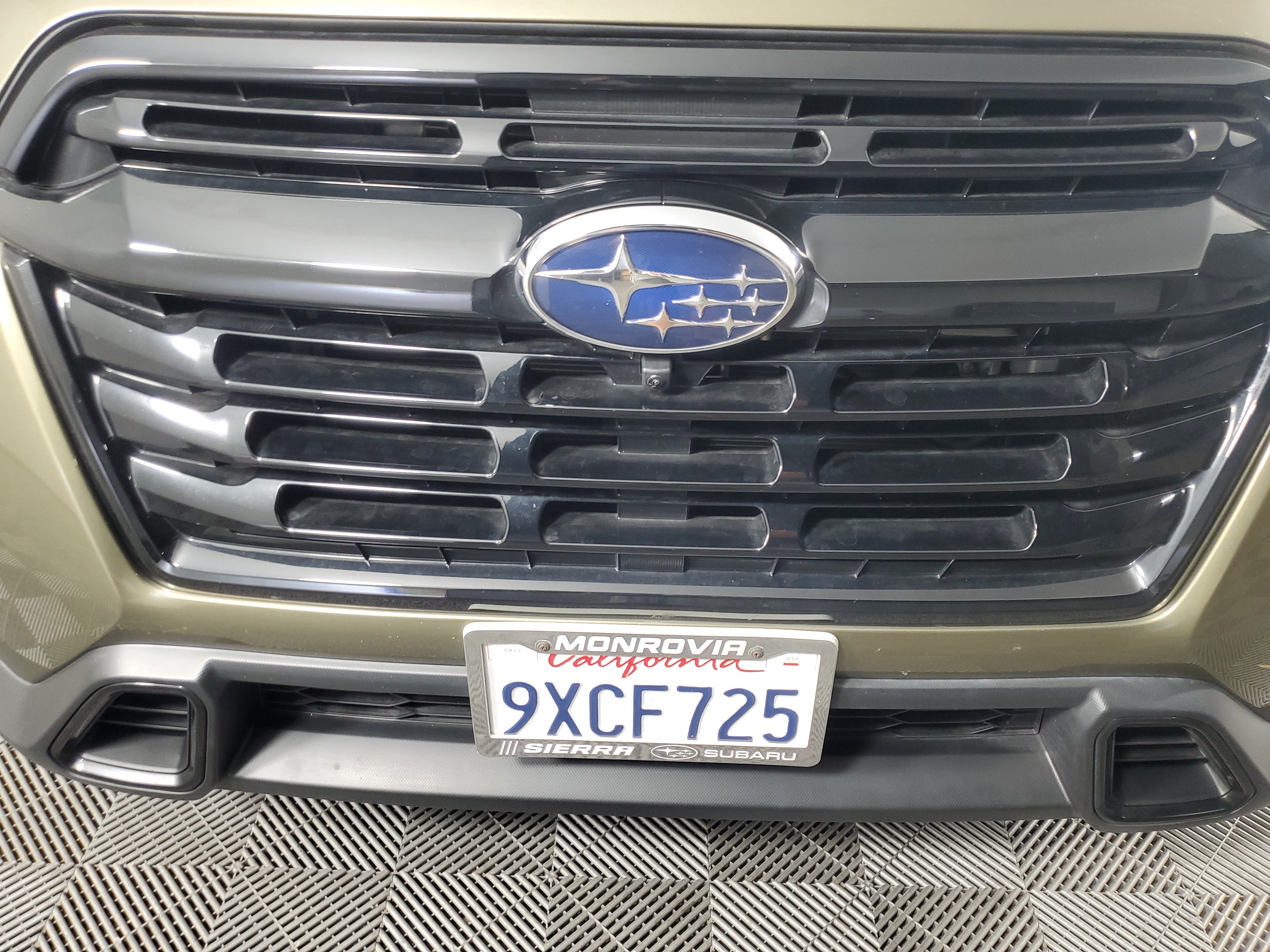 Used 2025 Subaru Ascent Bronze Edition w/ Popular Package #2 AWD/4WD image 11