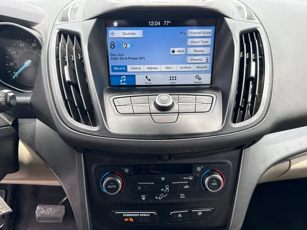 Certified 2017 Ford Escape SE w/ Equipment Group 201A FWD image 29