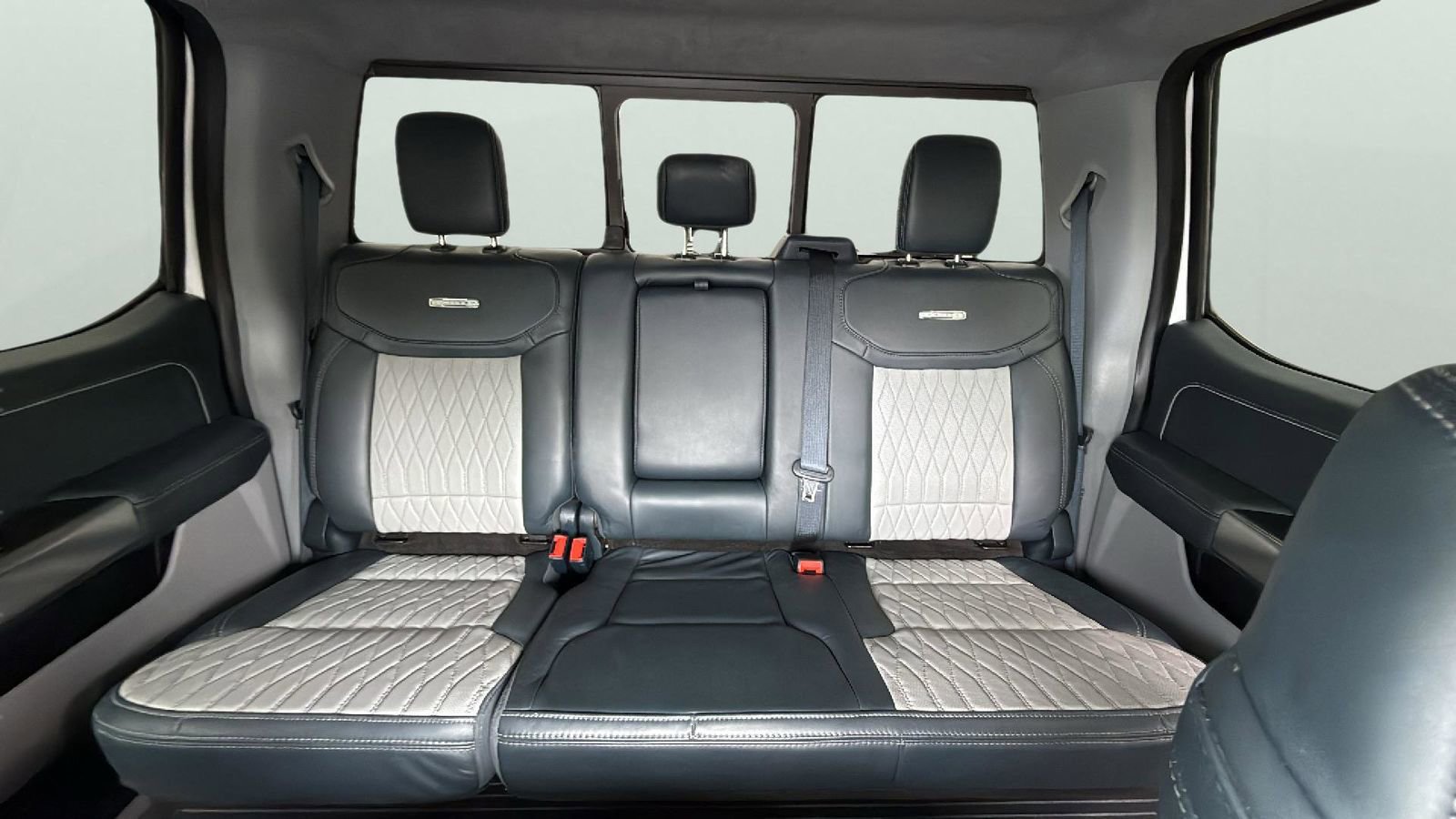 Used 2024 Ford F350 Limited w/ FX4 Off-Road Package image 26