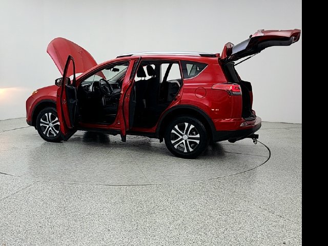 Used 2017 Toyota RAV4 LE w/ Carpet Mat Package AWD/4WD image 12