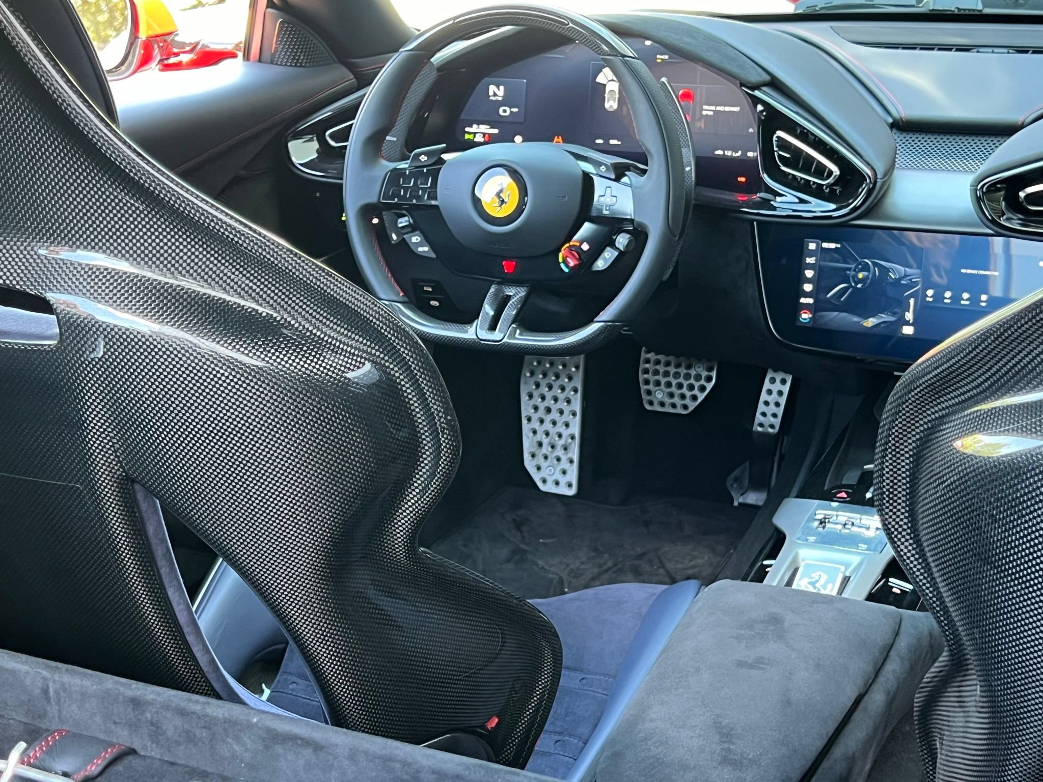 Used 2025 Ferrari 12Cilindri RWD image 36
