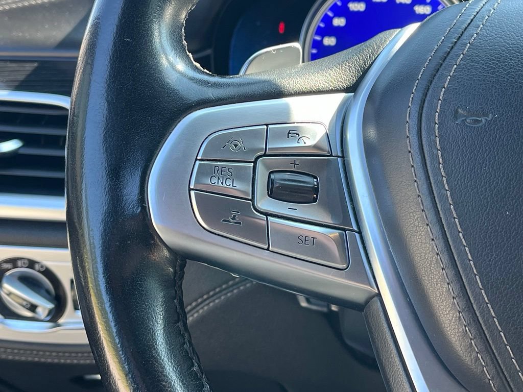 Used 2019 BMW 750i xDrive AWD/4WD image 37