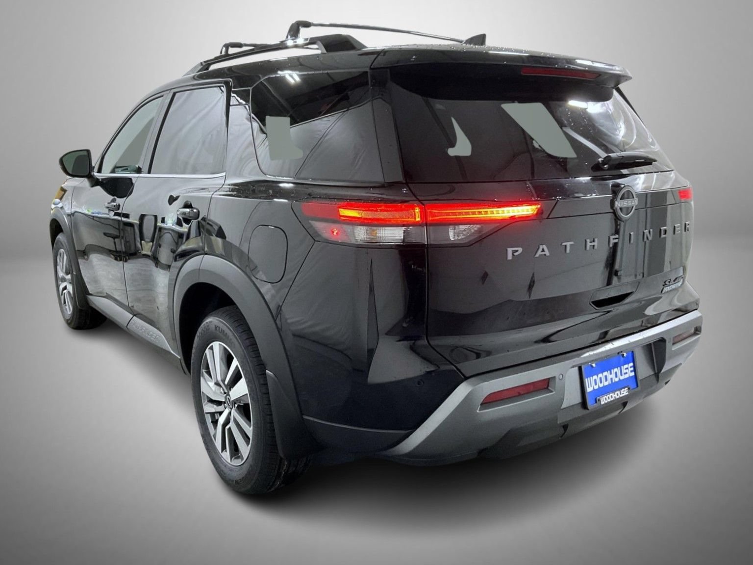 New 2026 Nissan Pathfinder SL AWD/4WD image 7