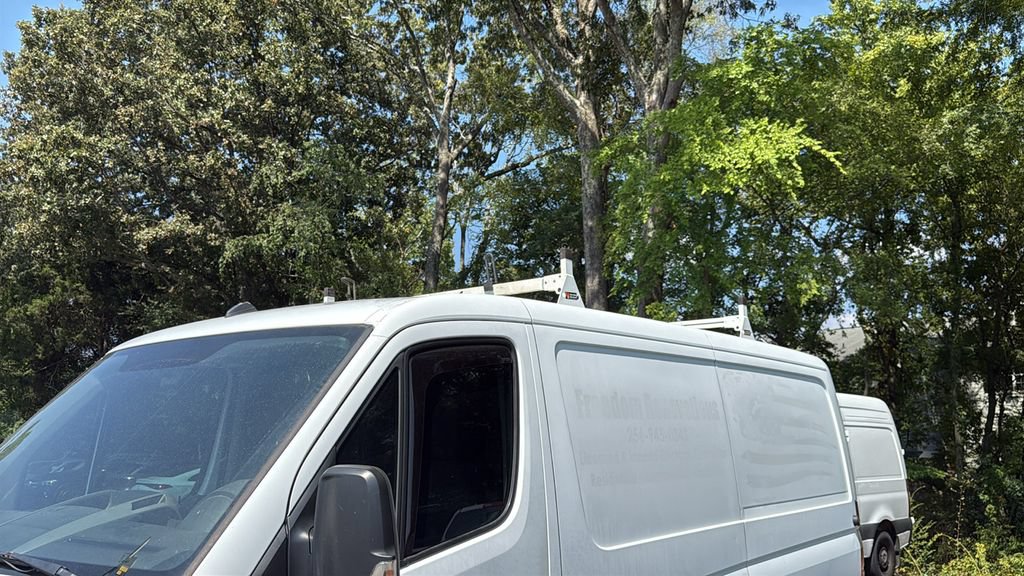 Used 2015 Mercedes-Benz Sprinter 2500 image 25