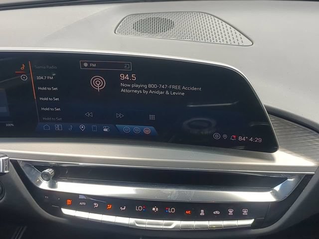 Used 2024 Cadillac Lyriq Sport RWD image 21