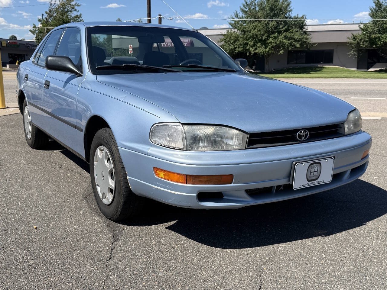 Used 1992 Toyota Camry Deluxe FWD image 16
