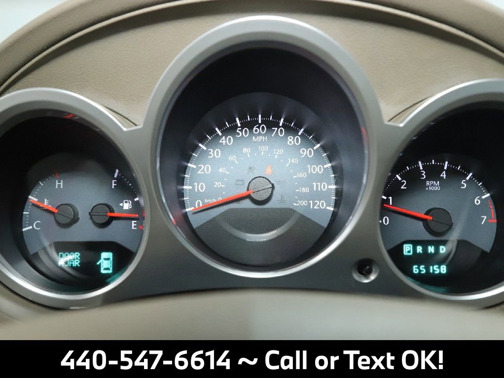 Used 2010 Chrysler Sebring Limited image 25