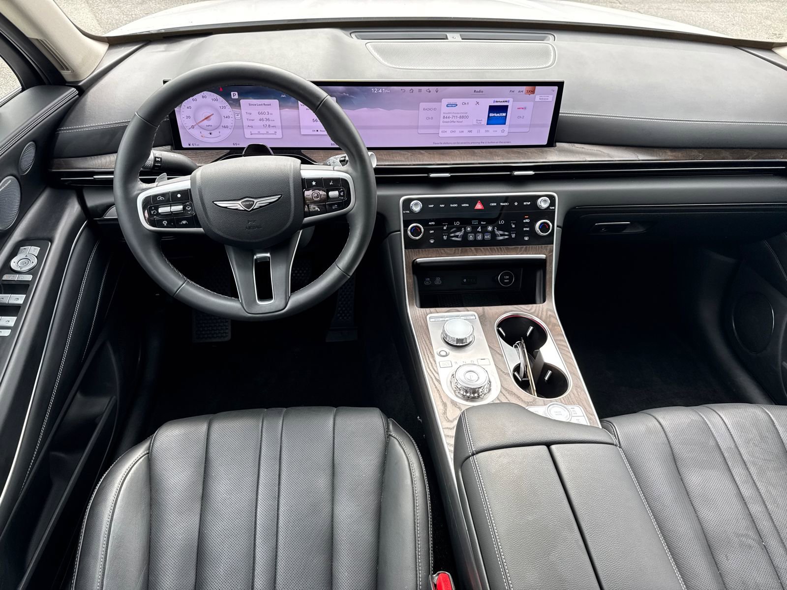 Used 2025 Genesis GV80 2.5T Advanced AWD/4WD image 23