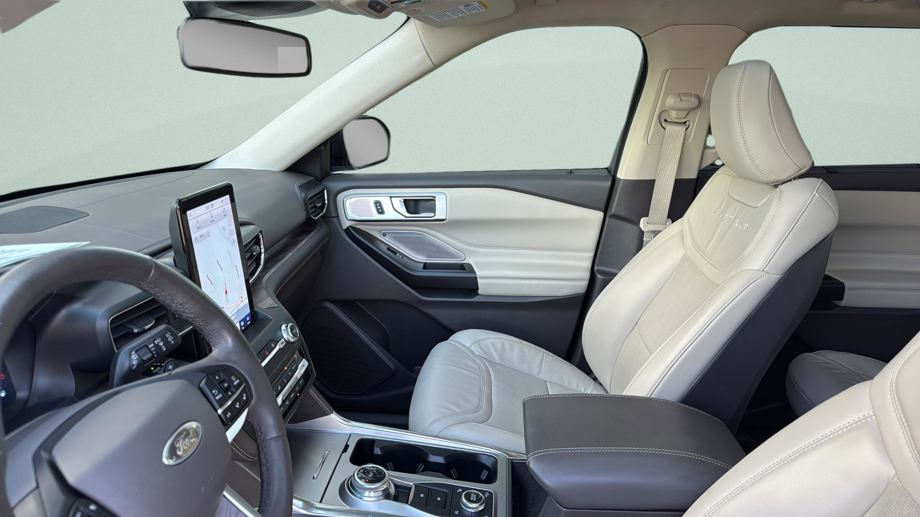 Used 2020 Ford Explorer Platinum w/ Premium Technology Package image 25