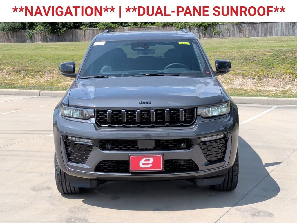 New 2026 Jeep Grand Cherokee Limited AWD/4WD image 2