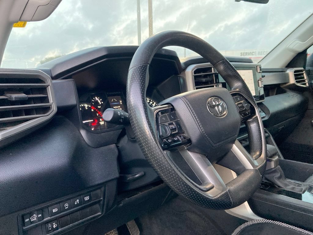 Used 2022 Toyota Tundra SR5 RWD image 8