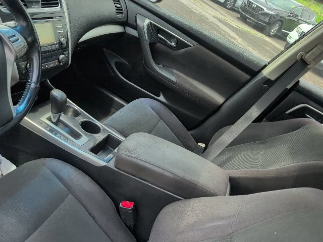 Used 2013 Nissan Altima 3.5 SV FWD image 12