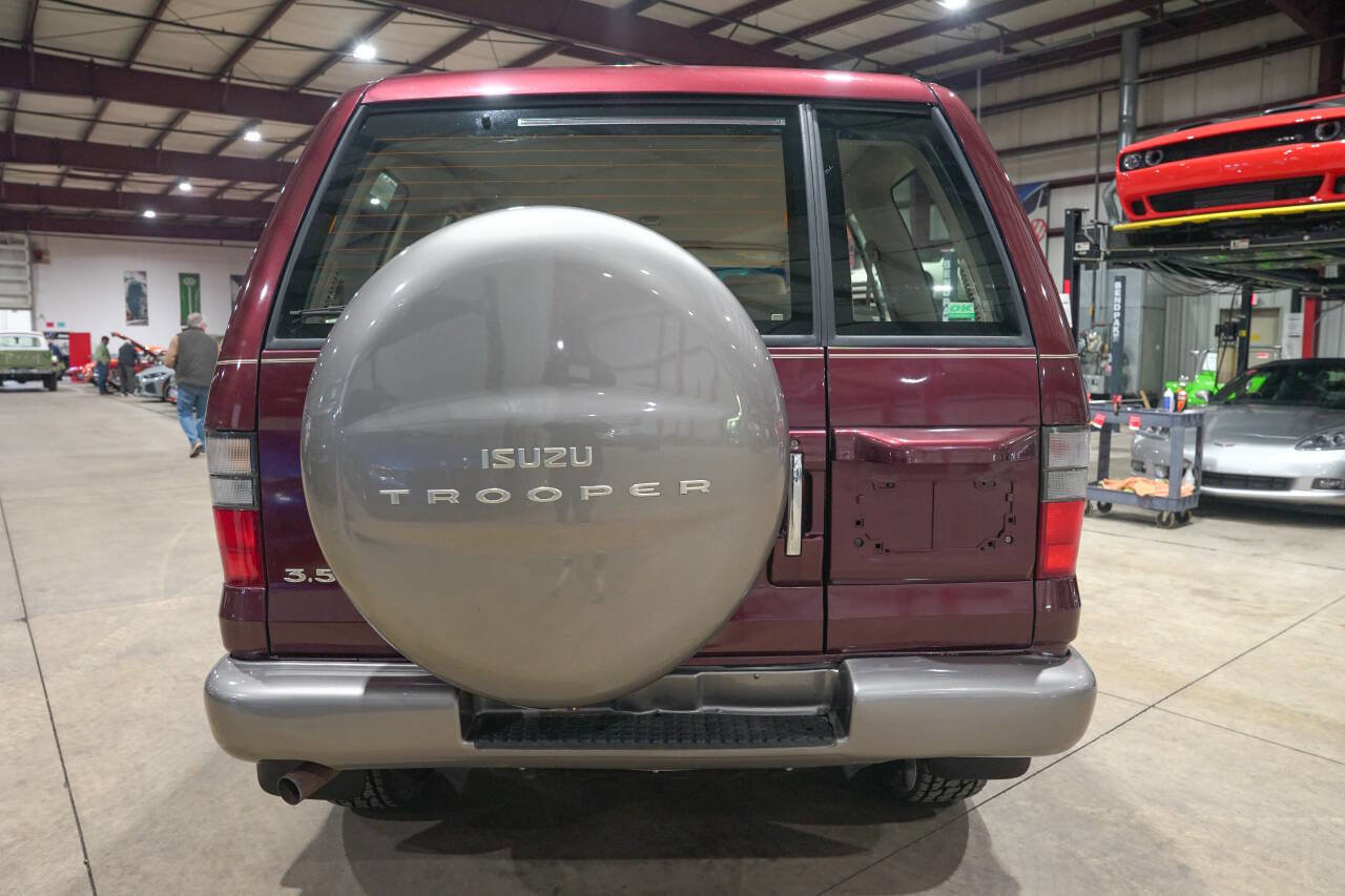 Used 2001 Isuzu Trooper 4WD 4-Door image 7