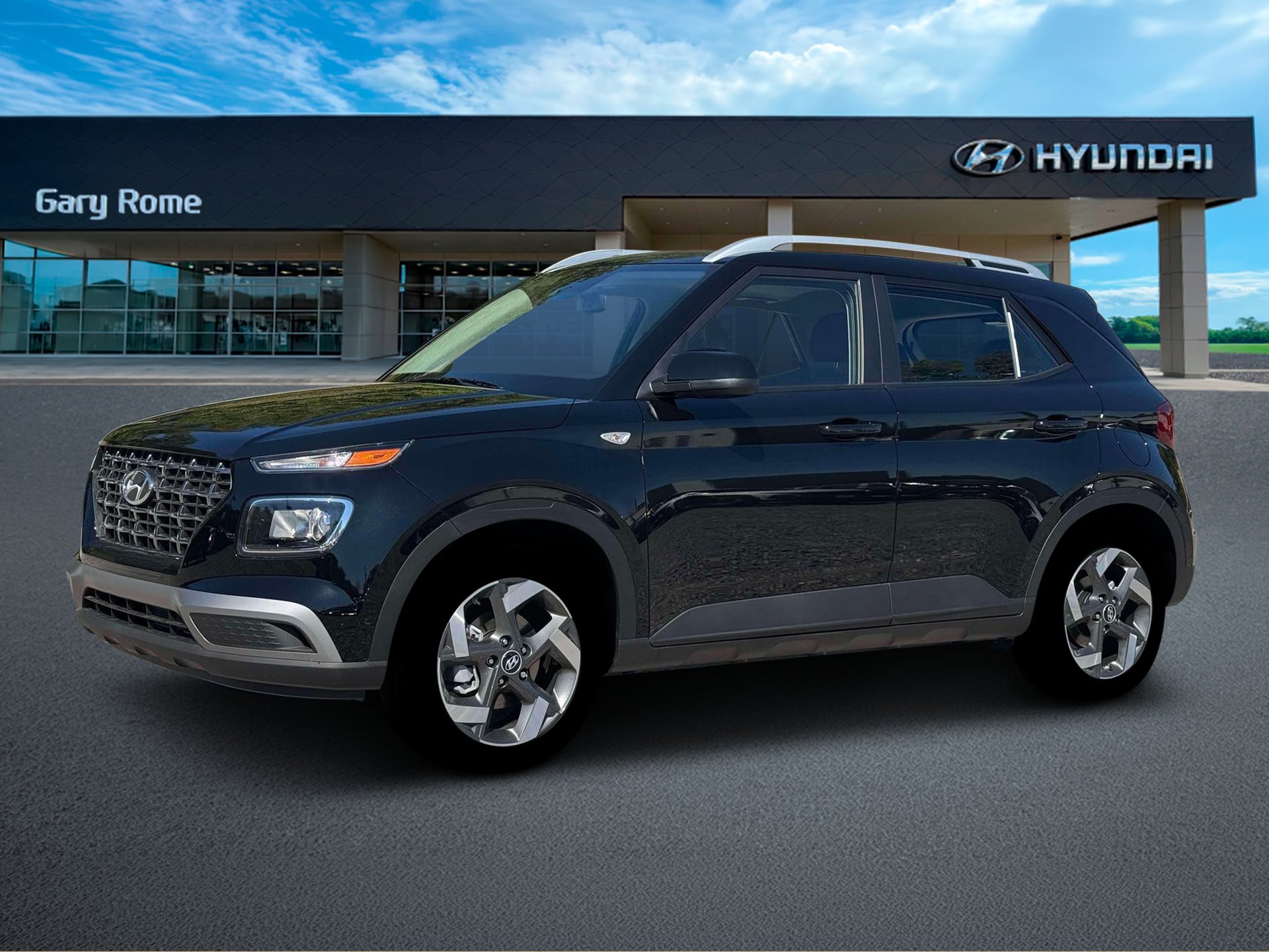 New 2026 Hyundai Venue SEL FWD image 2