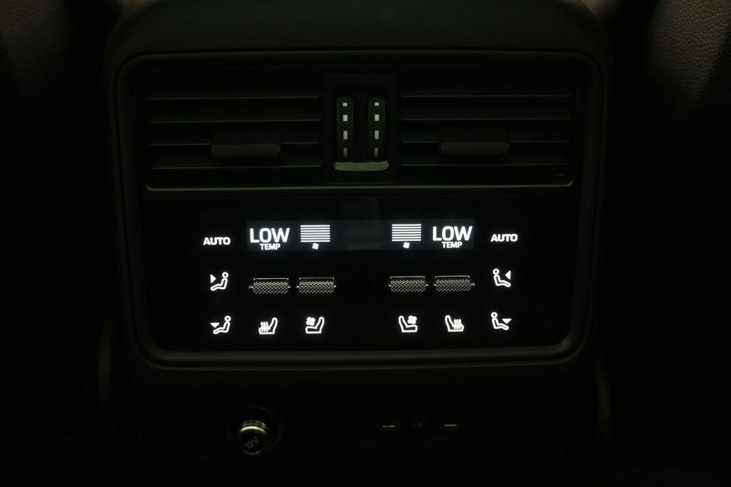 New 2026 Porsche Cayenne S AWD/4WD image 22