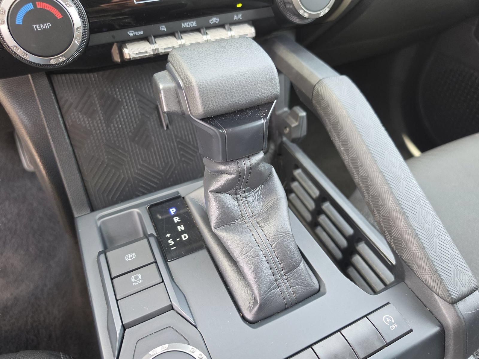Used 2024 Toyota Tacoma SR5 RWD image 30