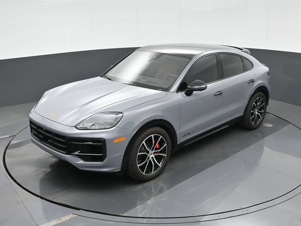 Certified 2025 Porsche Cayenne GTS AWD/4WD image 26