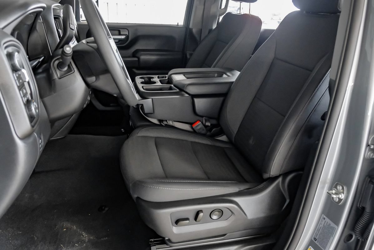 Used 2026 Chevrolet Silverado 2500 Custom w/ Custom Convenience Package AWD/4WD image 28