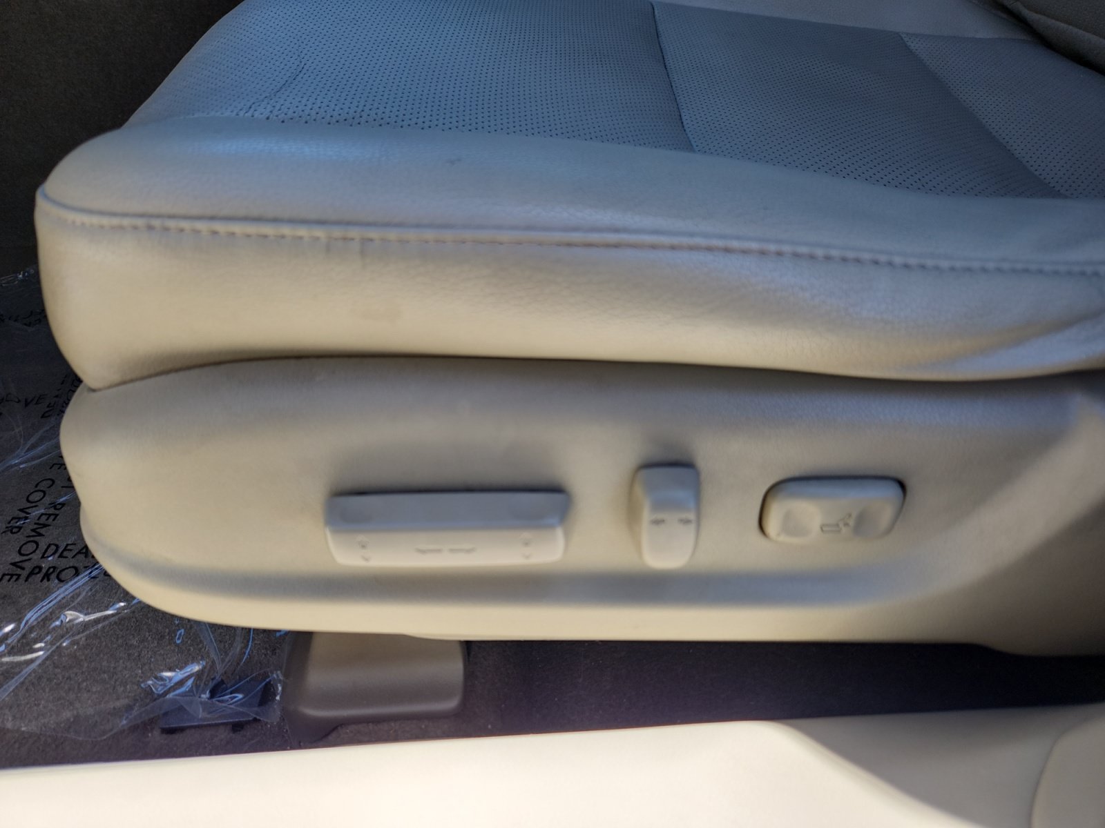 Used 2017 Acura RDX AWD w/ Advance Package image 14
