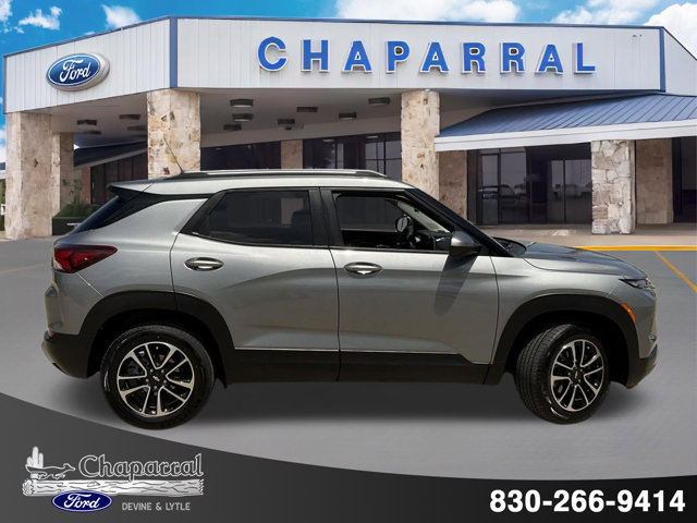 Used 2025 Chevrolet TrailBlazer LT AWD/4WD image 5