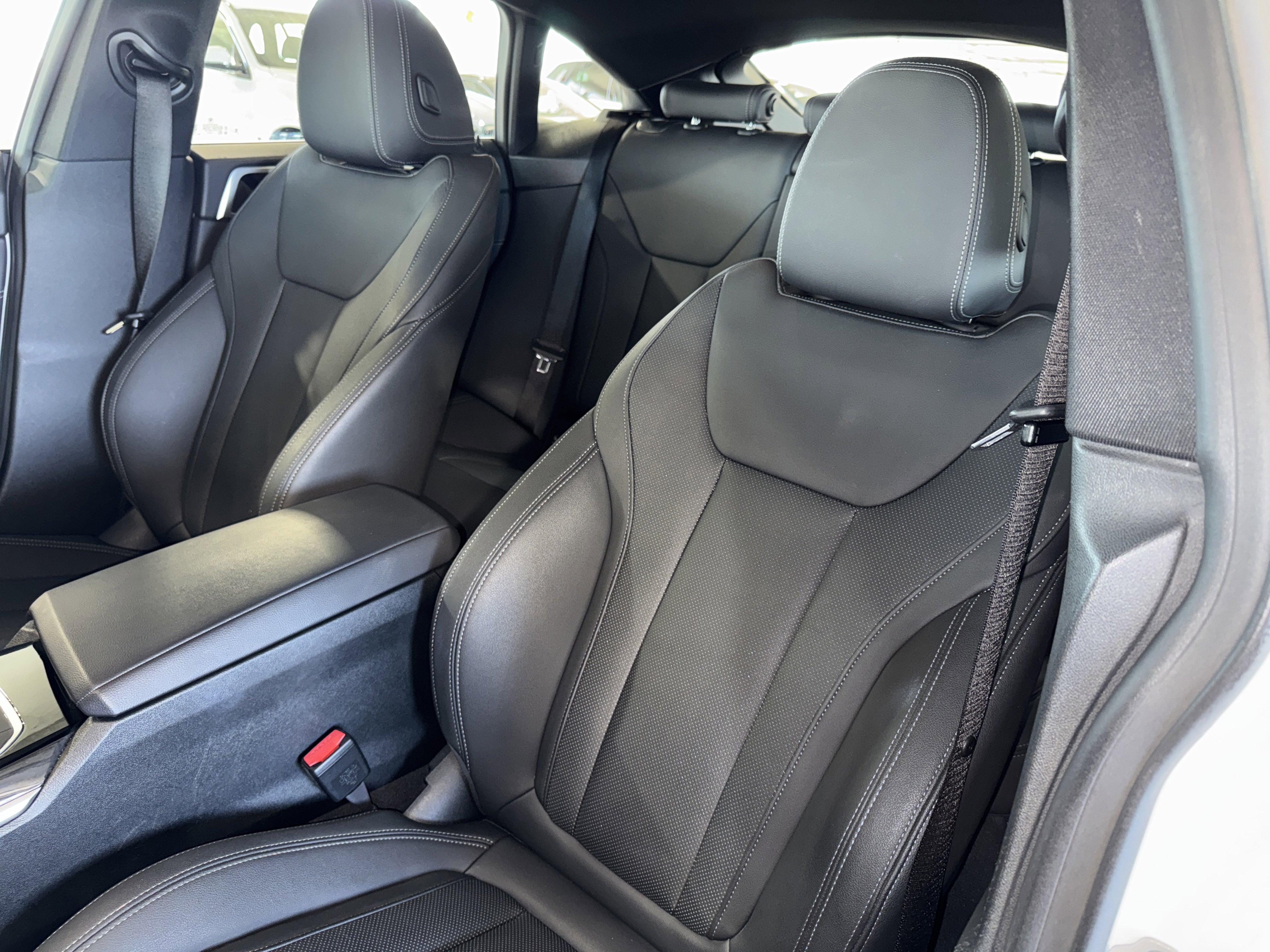 Certified 2024 BMW i4 xDrive40i image 33