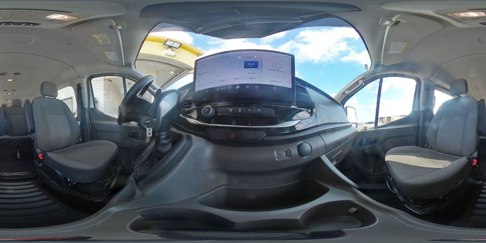 Used 2024 Ford Transit 350 XLT RWD image 43