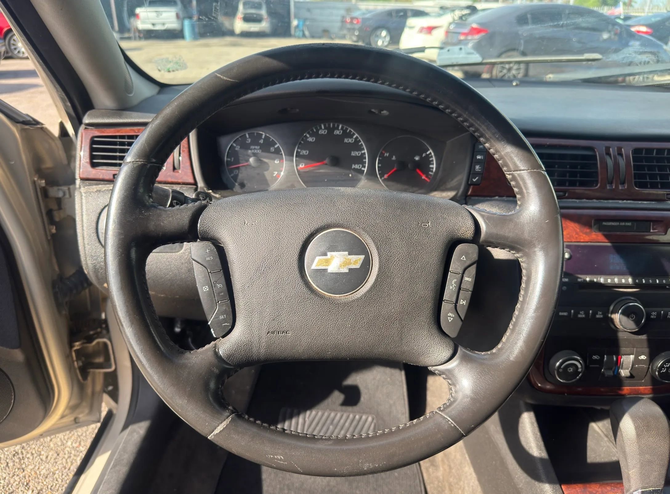 Used 2011 Chevrolet Impala LT image 12