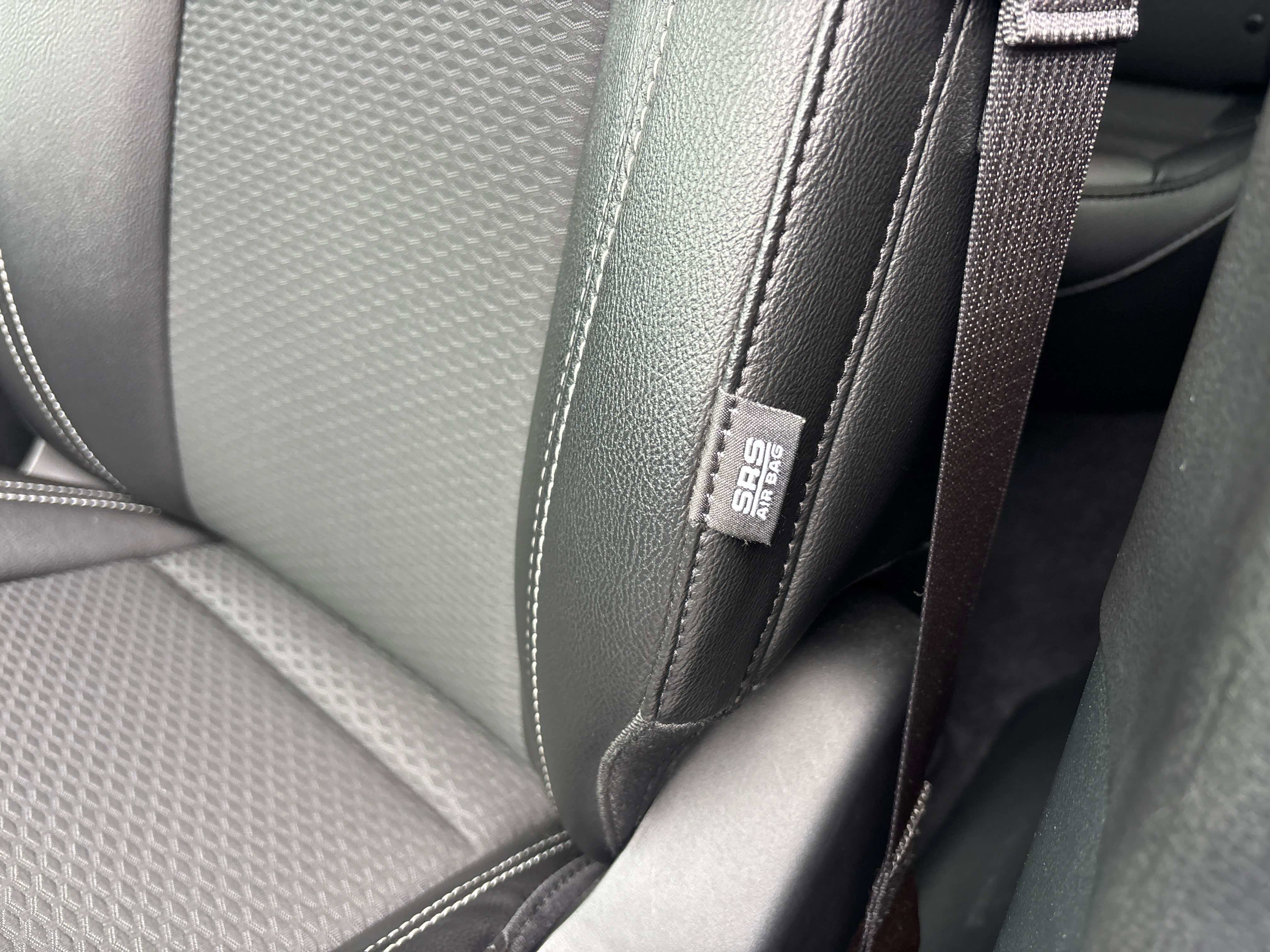 Used 2024 Jeep Compass Latitude w/ Convenience Group image 29