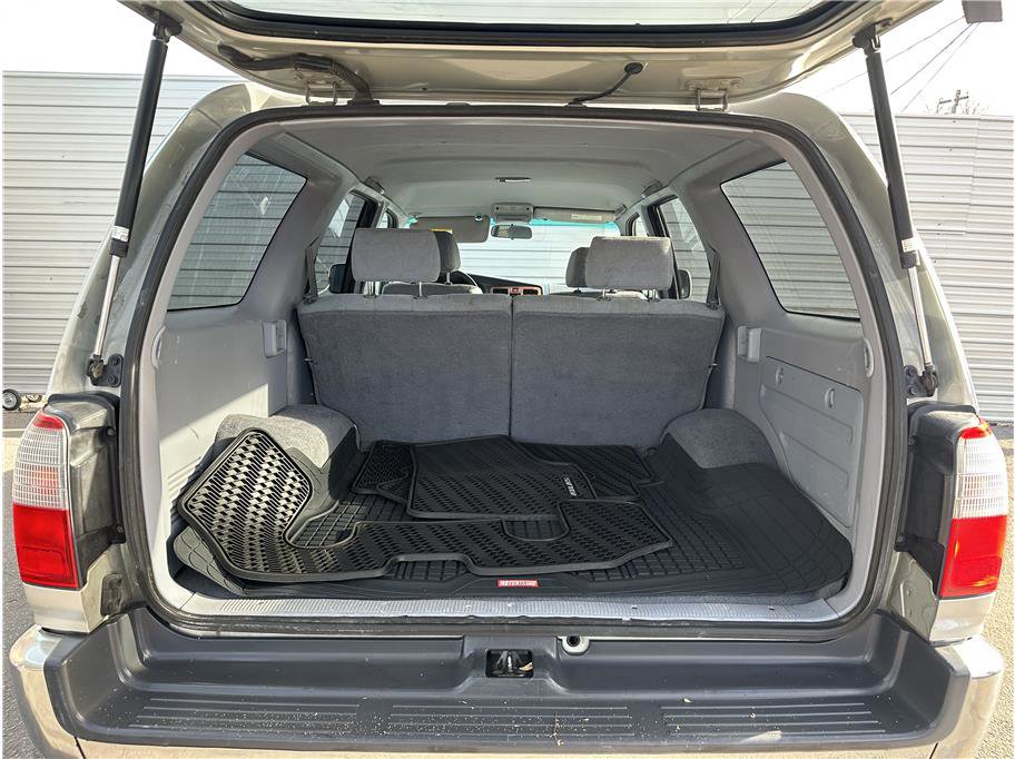 Used 2000 Toyota 4Runner SR5 image 25