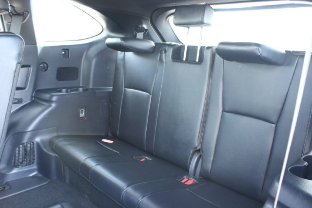 Used 2024 Toyota Highlander XSE FWD image 36