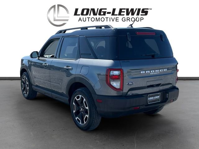 Used 2022 Ford Bronco Sport Outer Banks image 3