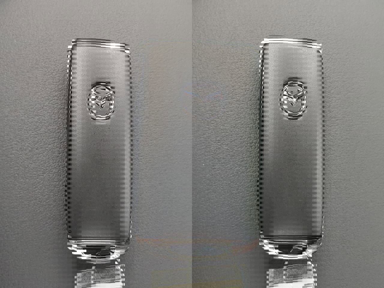 Certified 2025 MAZDA MAZDA3 Hatchback w/Premium Plus Pkg image 29