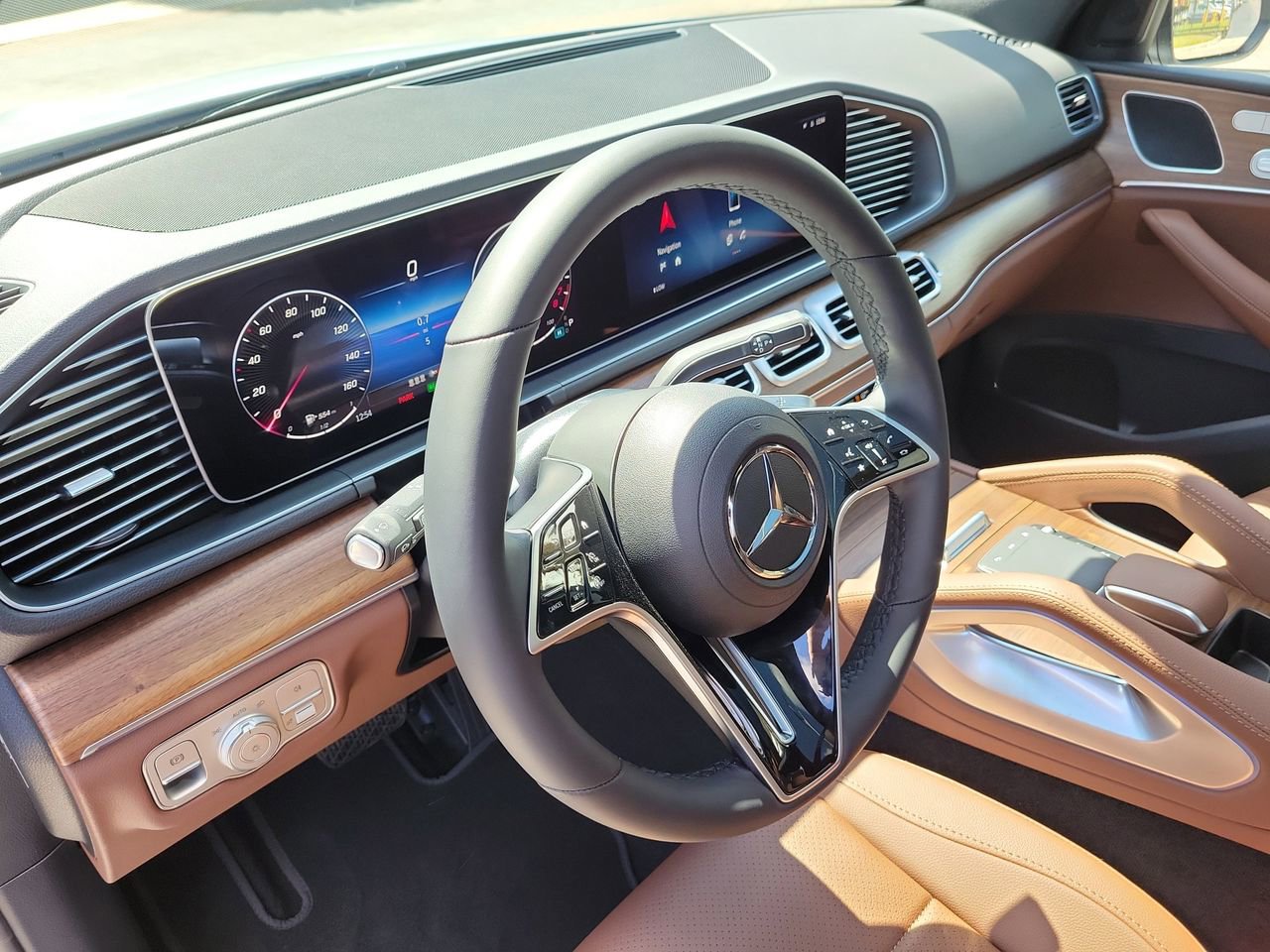 New 2026 Mercedes-Benz GLE 450e 4MATIC image 25