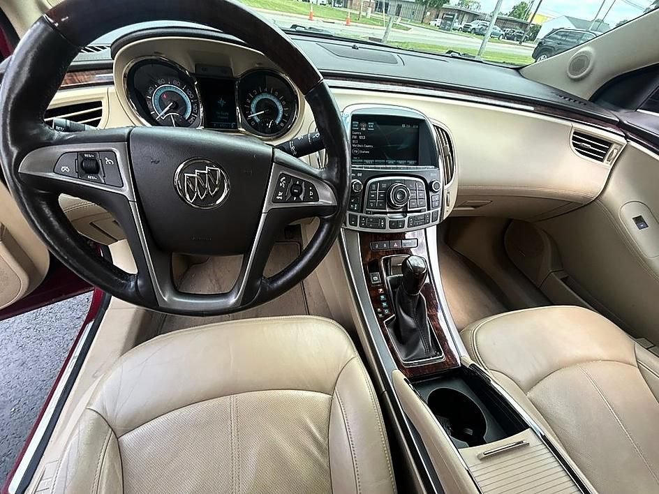 Used 2010 Buick LaCrosse CXL w/ Luxury Package AWD/4WD image 10