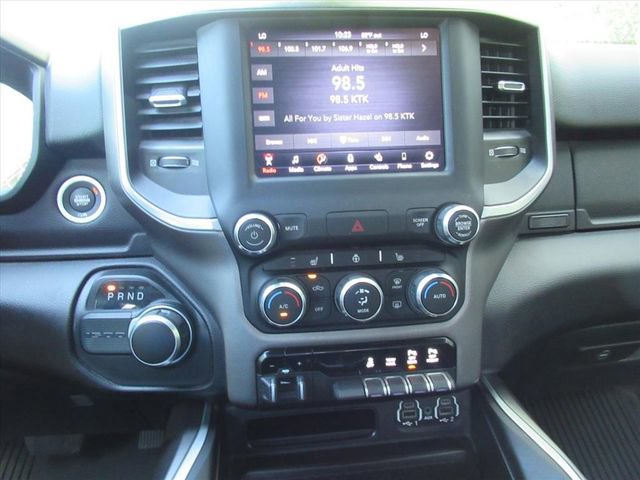 Used 2020 RAM 1500 Big Horn RWD image 24