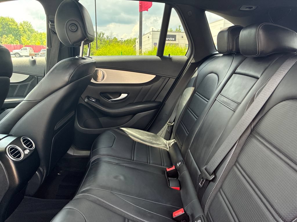 Used 2021 Mercedes-Benz GLC 63 AMG 4MATIC image 18