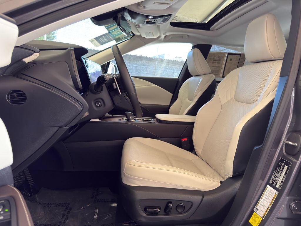 Certified 2024 Lexus RX 350 Premium w/ Cold Area Package FWD image 17