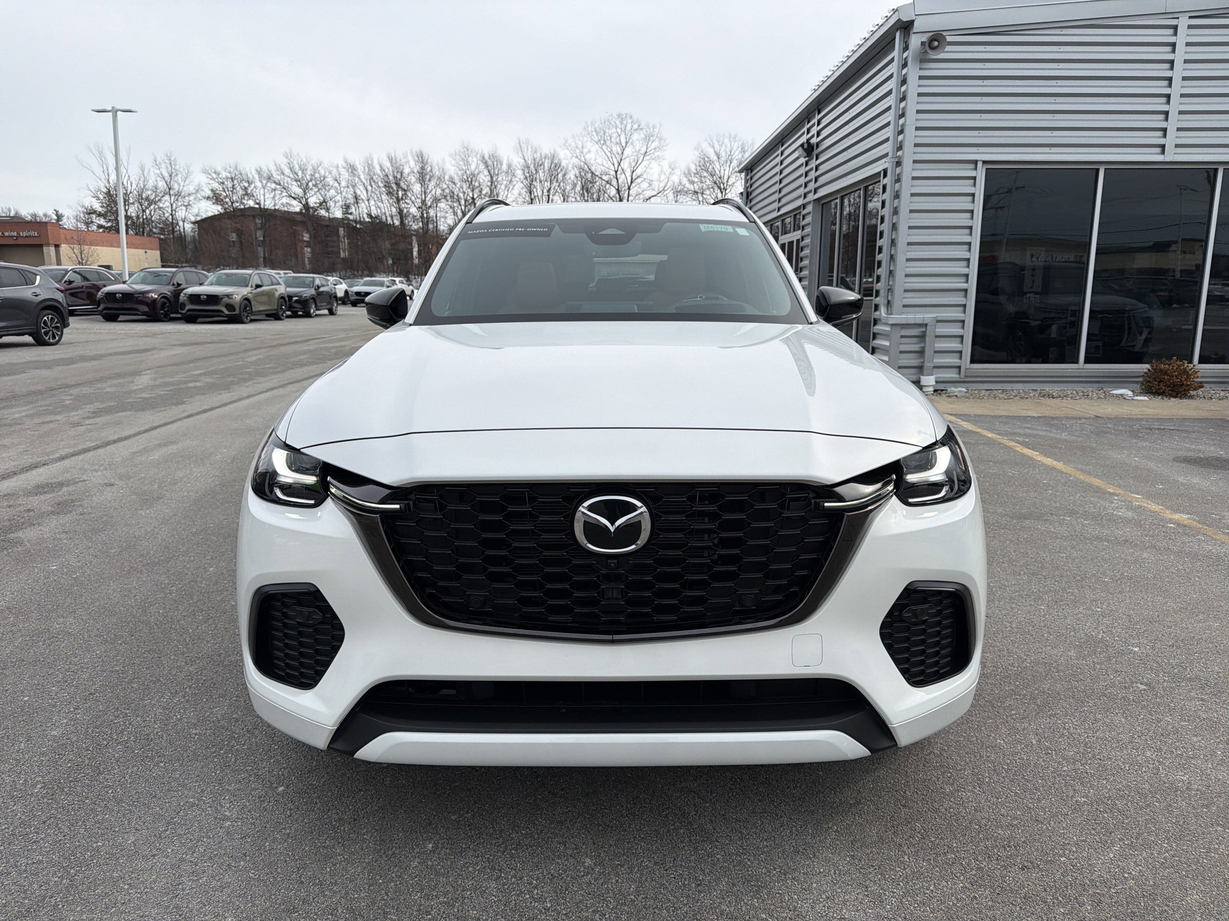 Certified 2025 MAZDA CX-70 3.3 Turbo S w/ Premium Plus AWD/4WD image 8