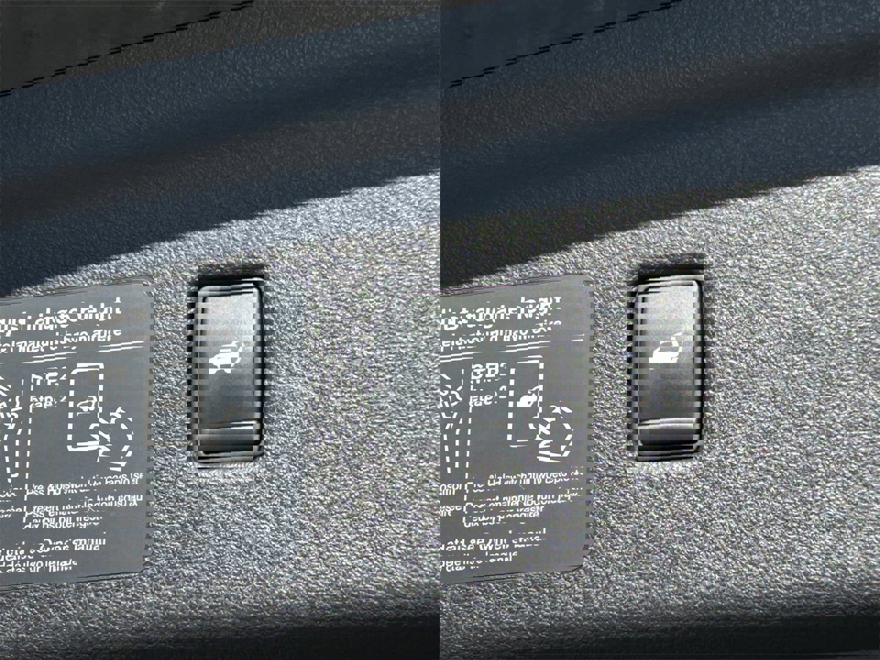 Certified 2022 INFINITI QX50 Luxe w/ Appearance Package image 13