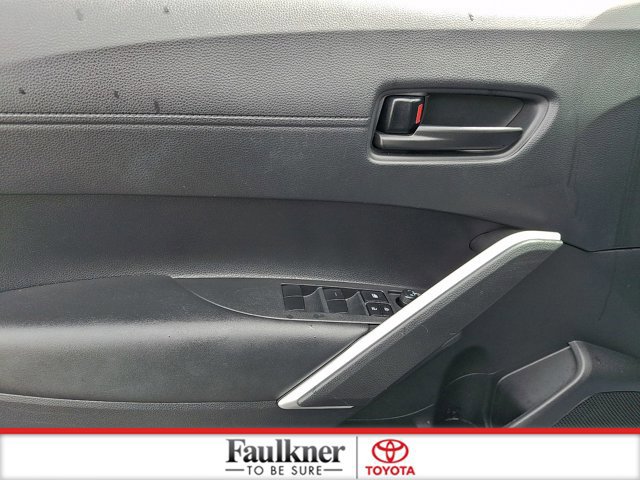 Certified 2025 Toyota Corolla Cross LE image 11